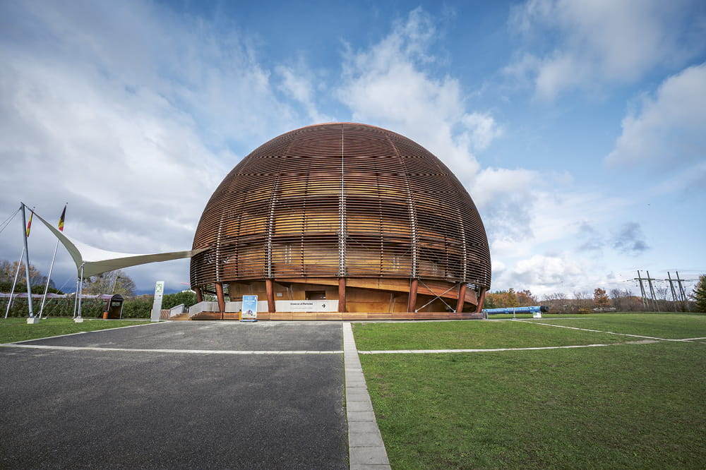 A round wooden building. Copyright: iStock/diegograndi 